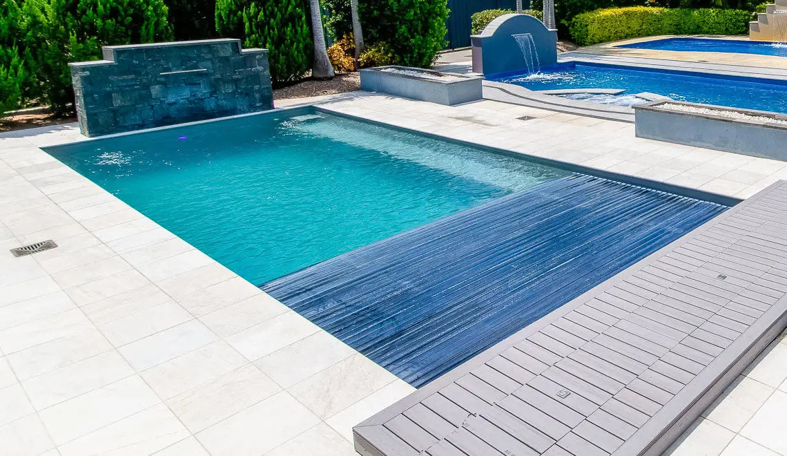 Fibreglass pool Fibreglass pool