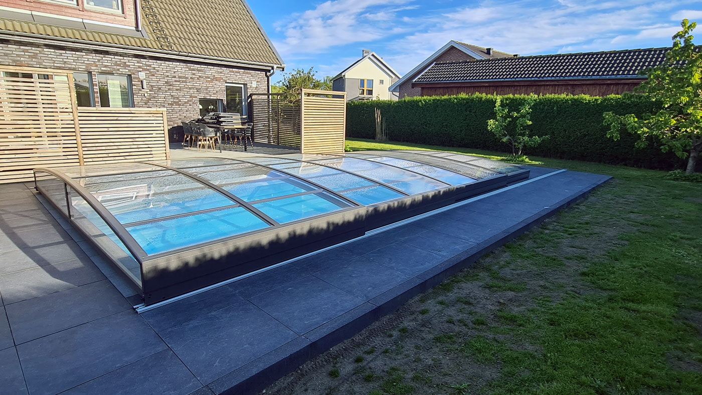 Pool Roof Sydney 4.5×8 (Single Rail, Anthracite)