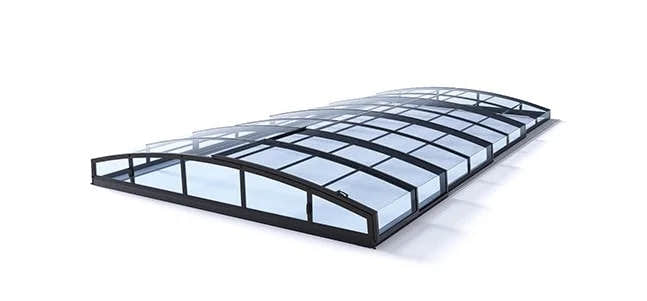 Low pool enclosure