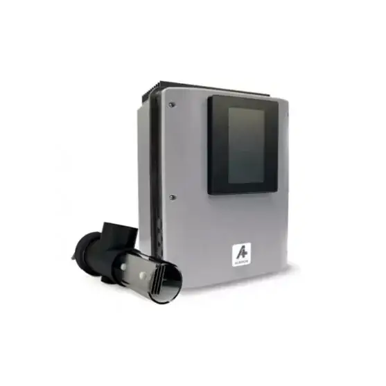 Albixon Oxilife saltklorinator industriell kontrollpanel med grå rektangulär panel och svart cylindrisk sensor