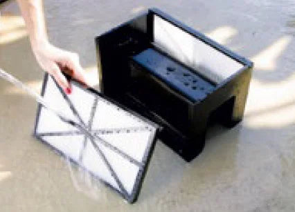 Pool robot Hayward TigerShark XL QC wall and floor