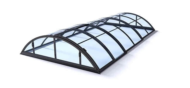High pool enclosure