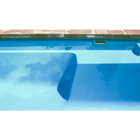 Modern Leisurepools Limitless pool i begränsat utrymme med blåvatten