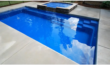 Leisurepools Reflection pool – rectangular shape, wide swimming lane, hot tub