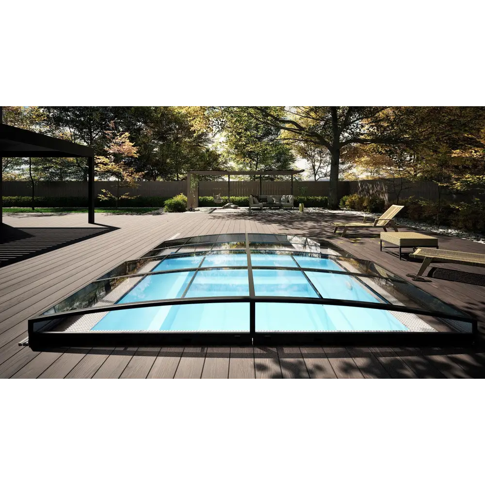 Rektangulär minipool wellness pool med klar glaspooltäckning och svart ram