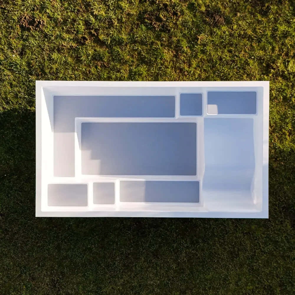 Mira390 wellness pool, 388 x 228 x 80 – white plastic moulding, divided compartments