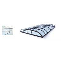 Pooltak Dallas 3x6 i klar kanalplast med svart ram och bågad glastak