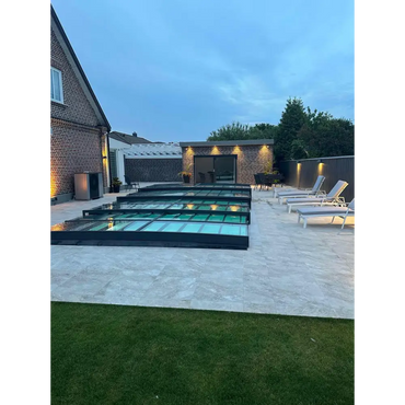 Modern glashägnad pool med pooltak icon kit i svart ram