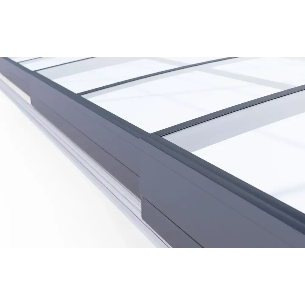 Ultra lågt pooltak Sydney 4x7 med grå aluminiumram och blåtonat glas