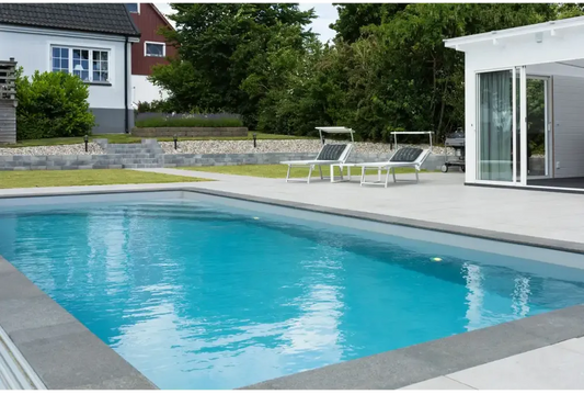 Pooltime Exclusive pool, 12 mm – rectangular shape, clear blue water, grey concrete edges