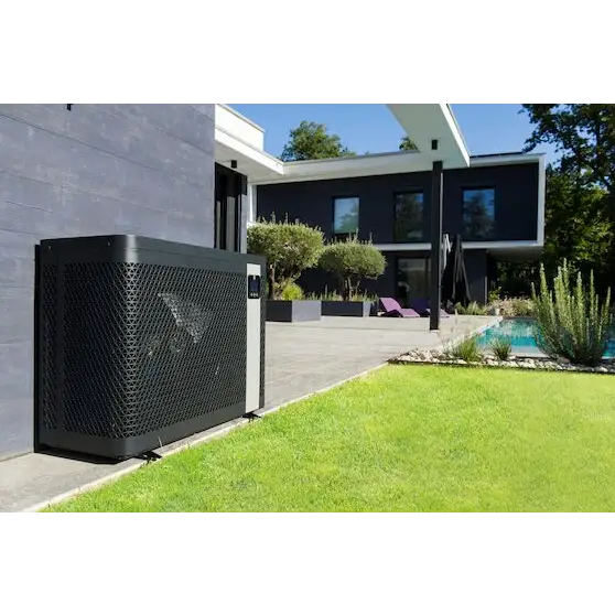 Zodiac Z260iQ MD4 10kW svart rektangulär poolvärmare vid modernt hus