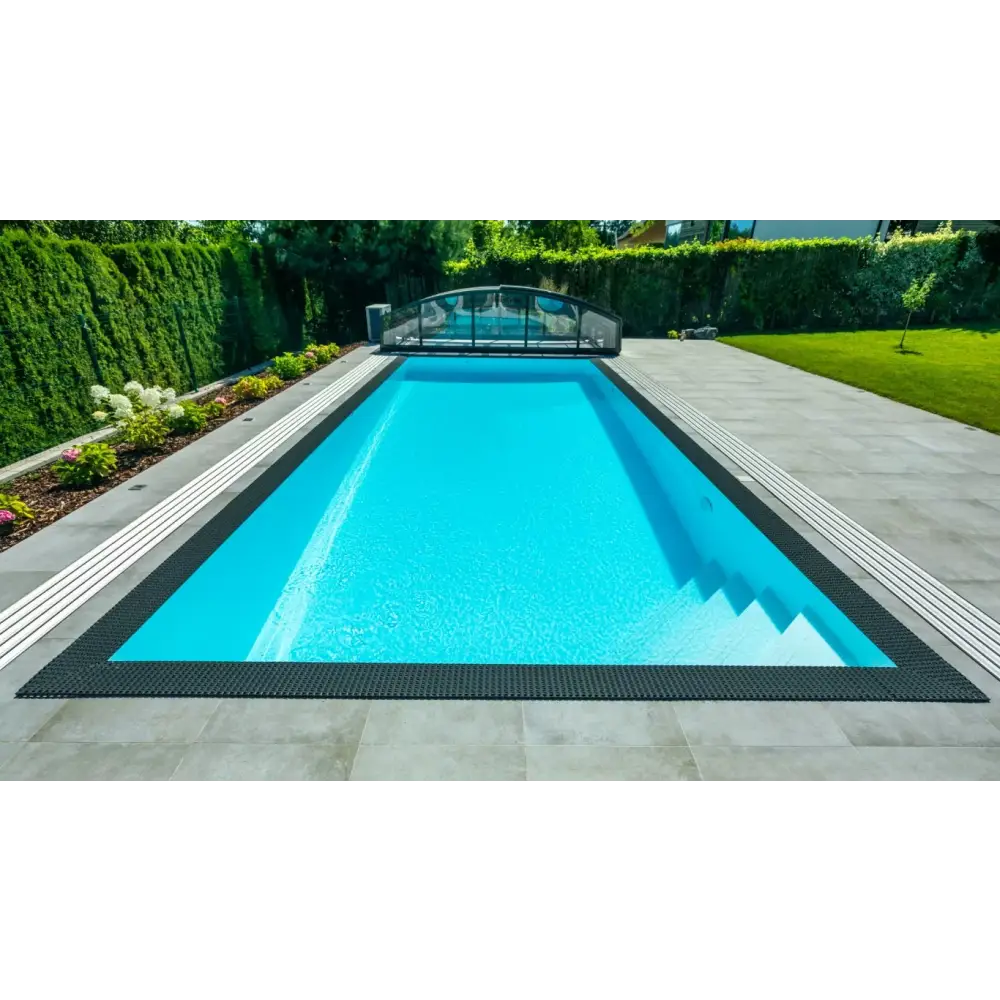 Qbig overflow poolpaket med svart ram och turkost vatten