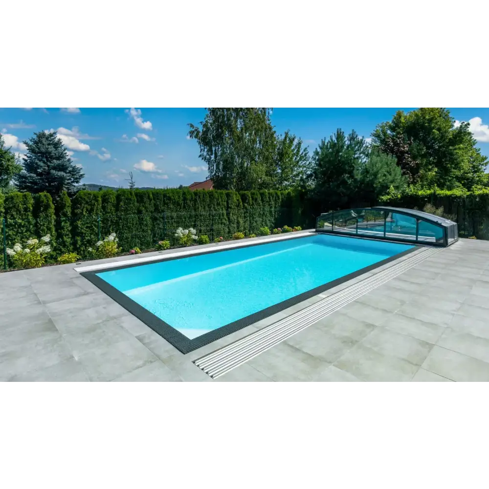Poolpaket QBIG Overflow med turkost vatten och svart ram