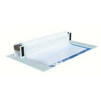 Top One Ovanmark 4.5m vit lamelltäckning med blå kant och trähandtag